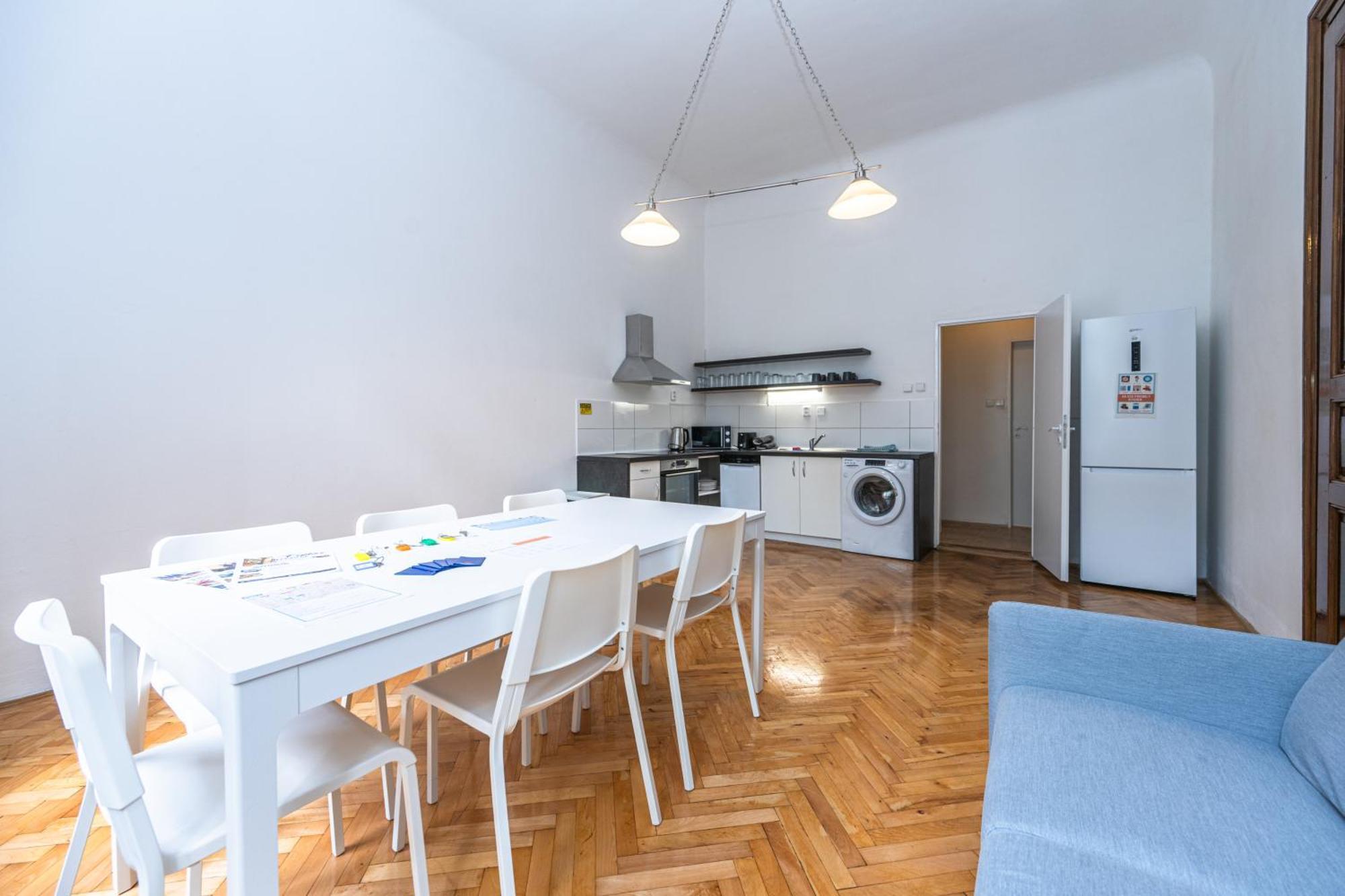 Apartments Safarikova 18 Praga Zewnętrze zdjęcie