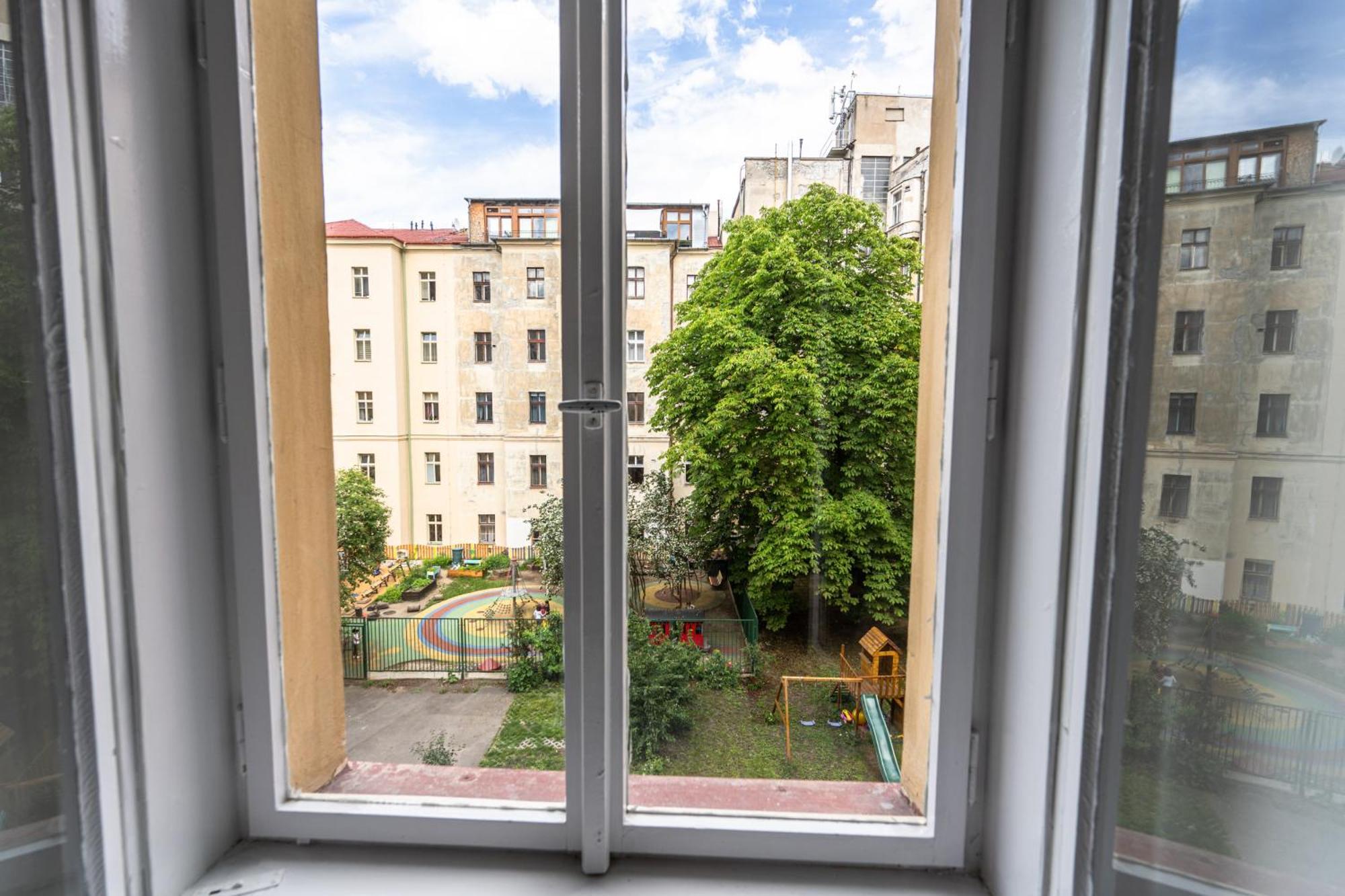 Apartments Safarikova 18 Praga Zewnętrze zdjęcie
