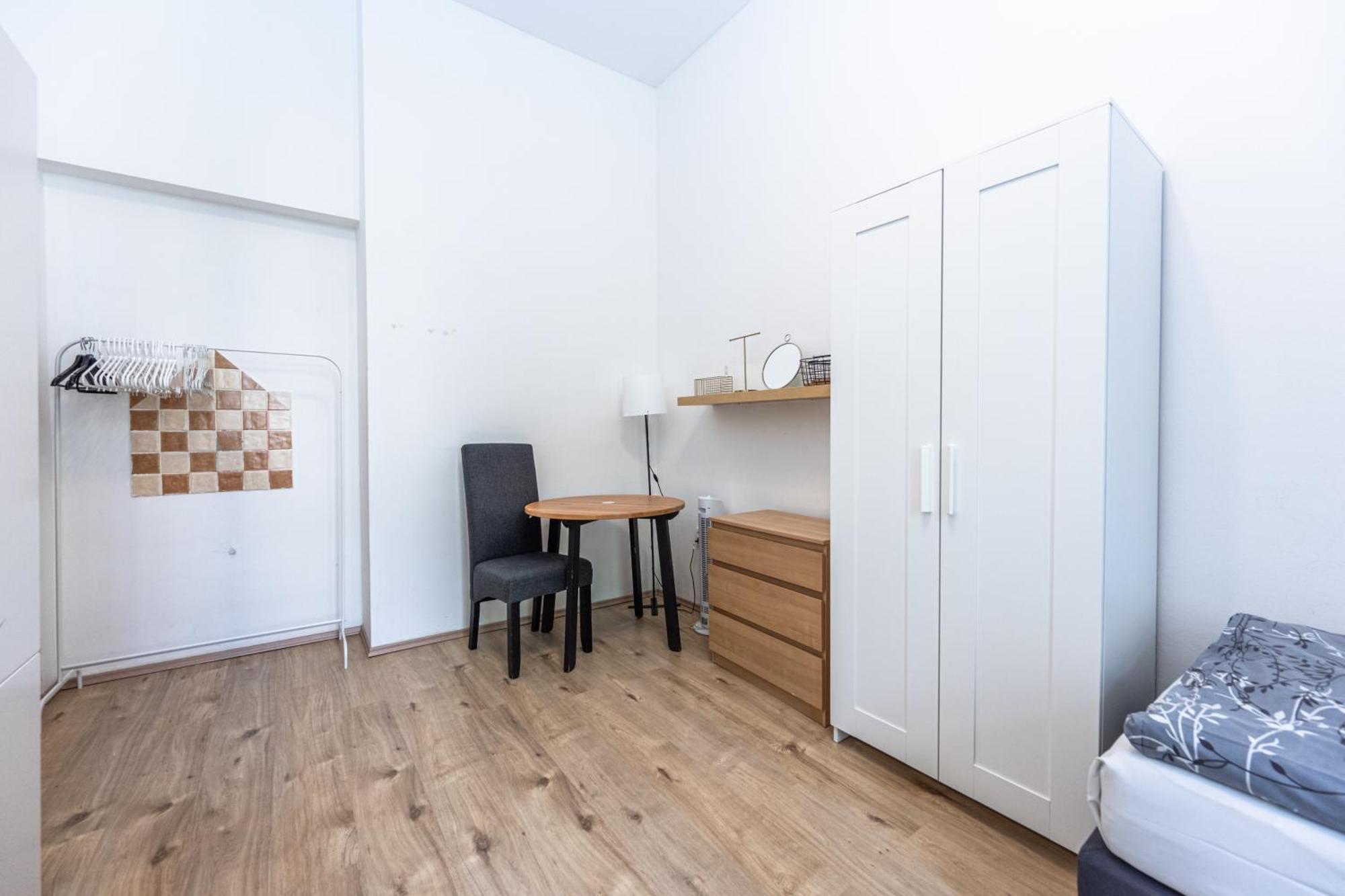 Apartments Safarikova 18 Praga Zewnętrze zdjęcie
