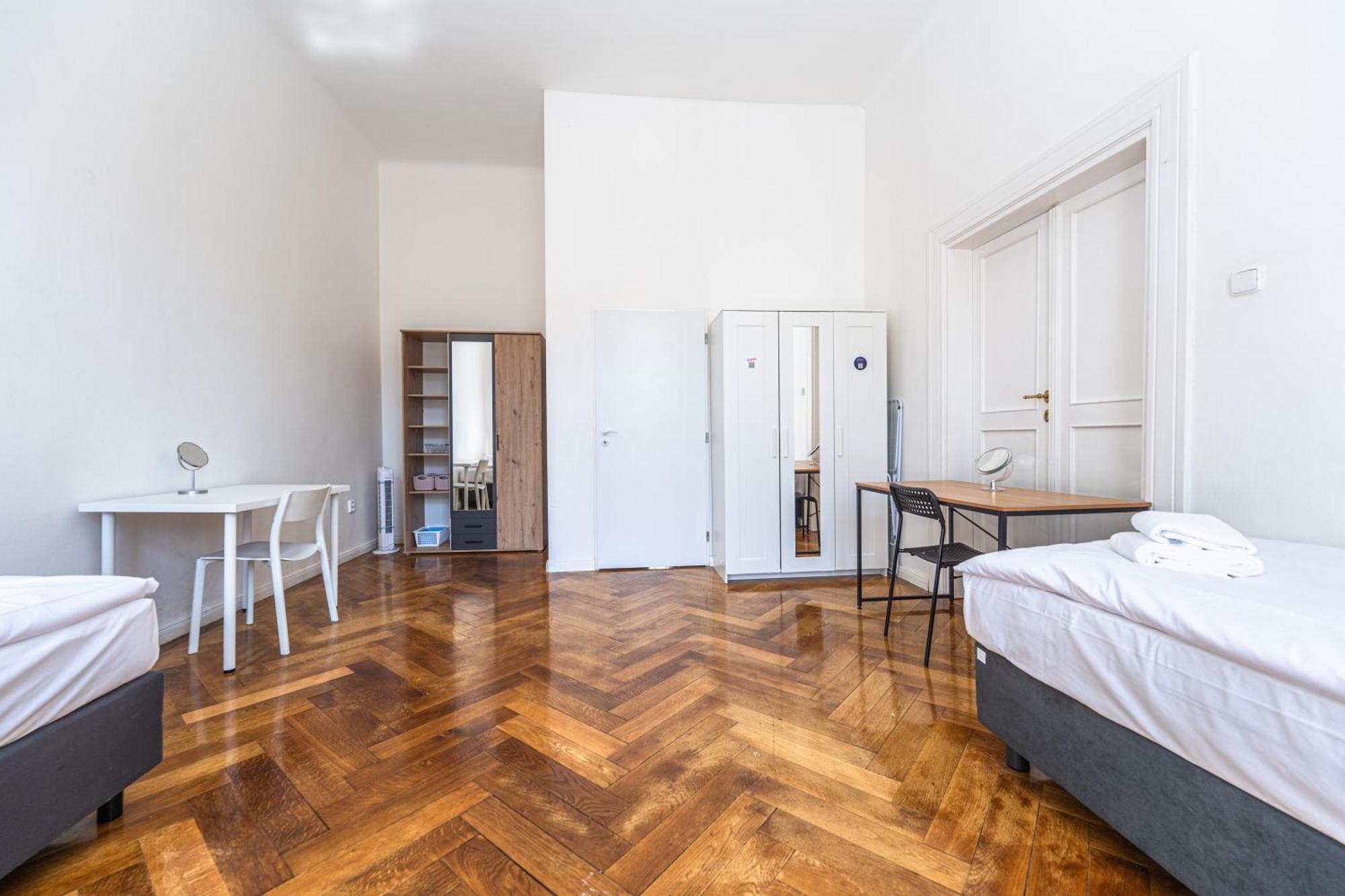 Apartments Safarikova 18 Praga Zewnętrze zdjęcie