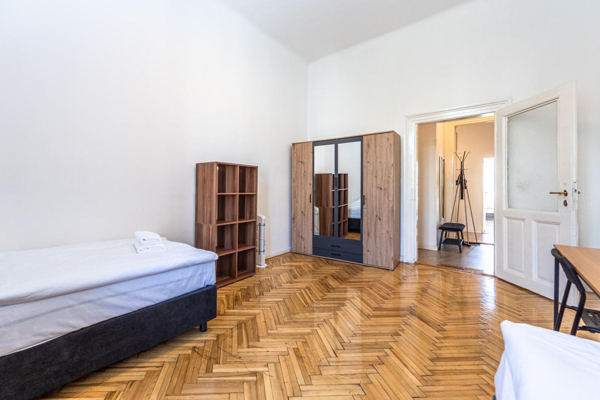 Apartments Safarikova 18 Praga Zewnętrze zdjęcie